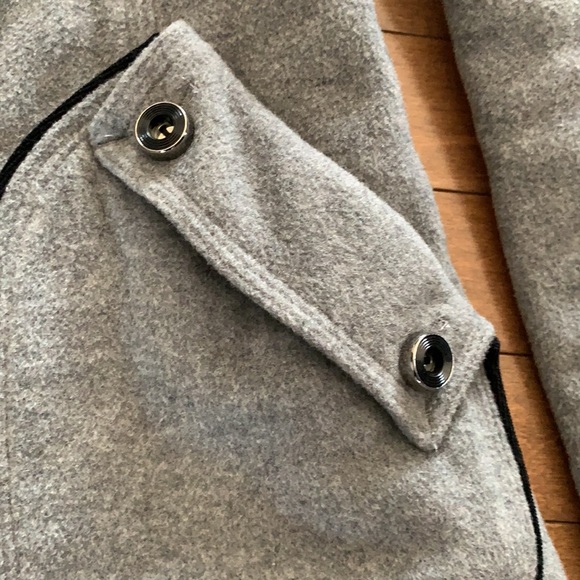 Wool winter jacket - Picture 3 of 8